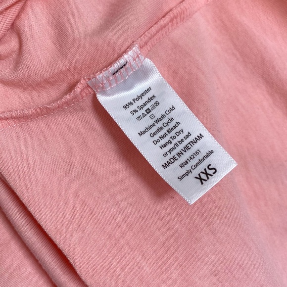 LuLaRoe Irma High-Low Tunic - Picture 5 of 6